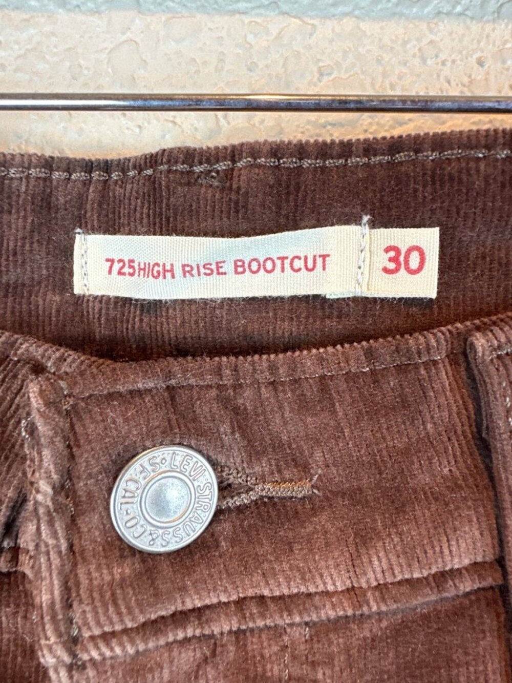 NWT Levi’s 725 High Rise Bootcut Corduroy Pants Brown Women Size 30 Boho Western - Picture 2 of 14